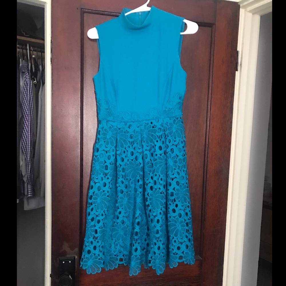Antonio Melani Blue Lace skirt Dress Sz 2